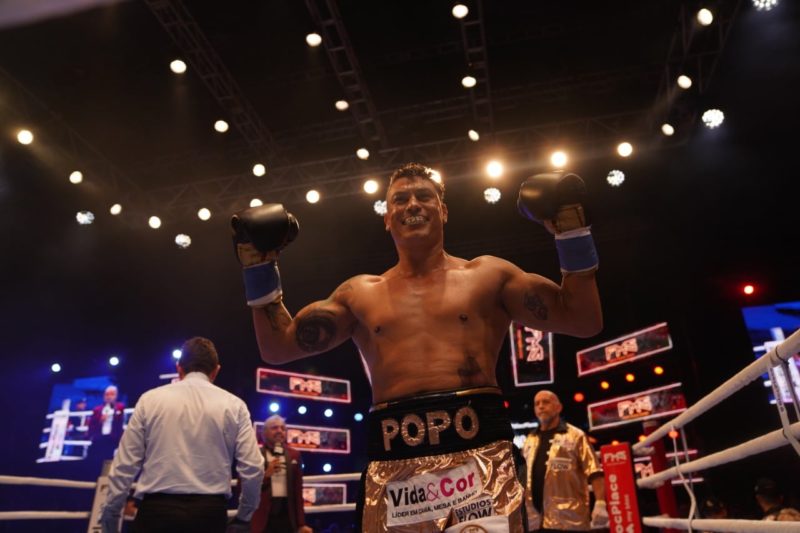 Pop&oacute; &eacute; tetracampe&atilde;o mundial de Boxe e bom de resenha tamb&eacute;m – Foto: Fight Music/Reprodu&ccedil;&atilde;o