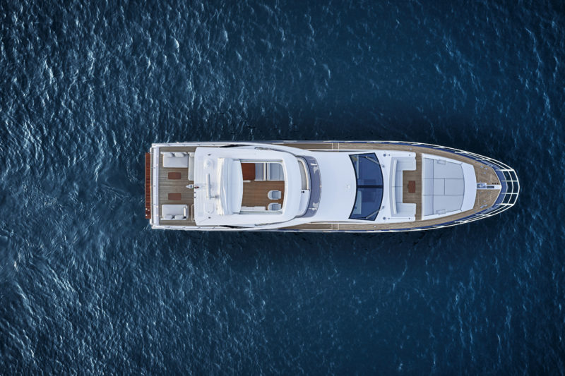 Iate milion&aacute;rio &eacute; fabricado em SC com mesmo material usado em foguetes – Foto: Divulga&ccedil;&atilde;o/Azimut Yachts