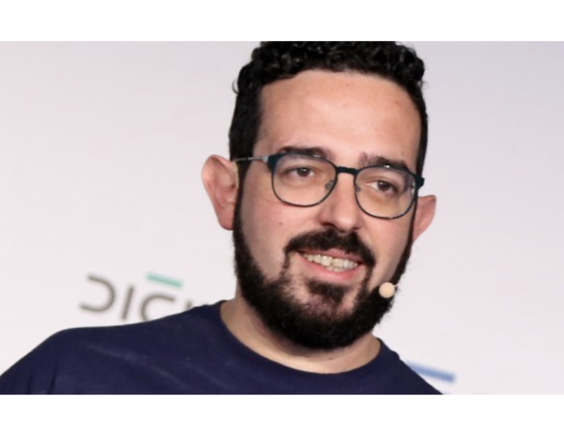 Francisco &Aacute;lvarez &eacute; o mento da Maricoin, primeira criptomoeda LGBTQ+ – Foto: Reprodu&ccedil;&atilde;o