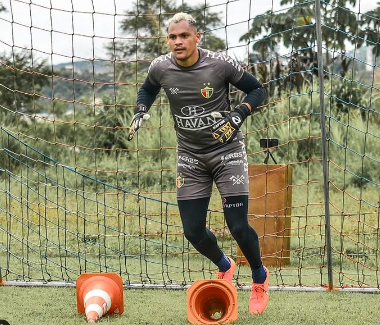 Goleiro Ruan Carneiro chega para mais uma temporada no Quadricolor &#8211; Foto: Internet/Reprodução/ND
