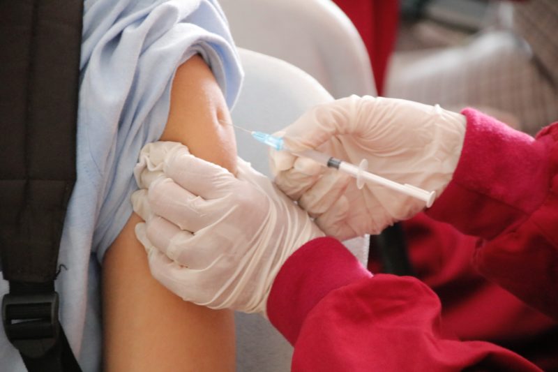 Vacinação da Covid-19 em crianças em Florianópolis ocorrerá em um único local