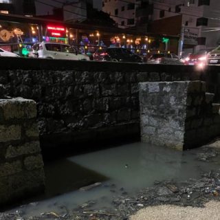 Moradores perceberam o problema h&aacute; dias e exigem obra que torne a galeria mais robusta – Foto: Divulga&ccedil;&atilde;o/ND