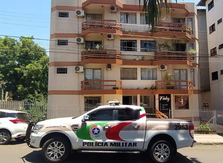 Fam&iacute;lia foi morta a facadas – Foto: Felipe Kreusch/ND