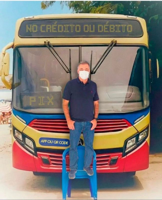 Prefeito Gean Loureiro anunciou que o cart&atilde;o para pagamento de tarifa de &ocirc;nibus poder&aacute; ser recarregado no cr&eacute;dito, d&eacute;bito e pix – Foto: Divulga&ccedil;&atilde;o/Redes Sociais