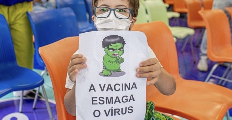 A vacina&ccedil;&atilde;o j&aacute; acontece no Brasil desde o in&iacute;cio de 2022 – Foto: Iggor Gomes/Prefeitura de Recife/Divulga&ccedil;&atilde;o