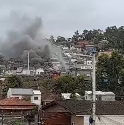 incêndio em Biguaçu