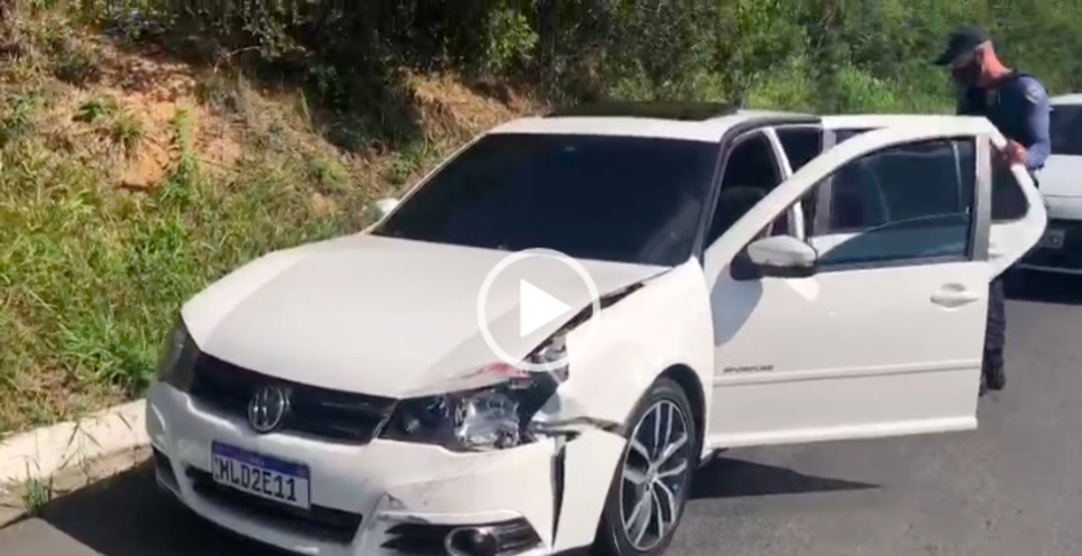 VÍdeos Motorista Bêbado Bate Em Carros E Quase Atinge Guarda Municipal De Florianópolis 