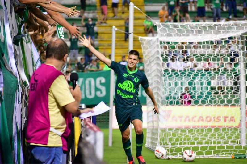Chapecoense vence Juventus na Arena Cond&aacute; e mant&eacute;m os 100% de aproveitamento – Foto: Julia Galv&atilde;o/Chapecoense/ND