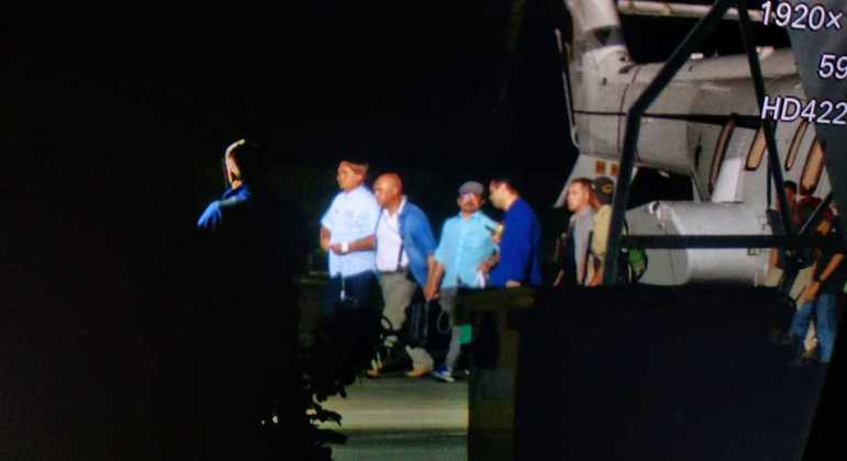 Jair Bolsonaro embarca em Joinville – Foto: Jonathan Rocha/NDTV