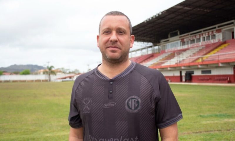 Raul Cabral ter&aacute; a miss&atilde;o de comandar o Herc&iacute;lio Luz no Campeonato Catarinense 2022 – Foto: Herc&iacute;lio Luz/Patr&iacute;cia Amorim/ND