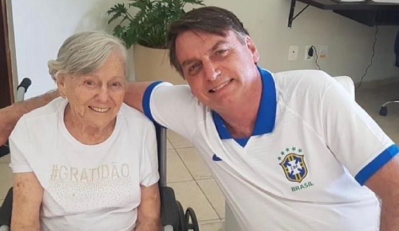 Mãe do presidente Bolsonaro morreu aos 94 anos nesta sexta (21) – Foto: Reprodução/ Instagram