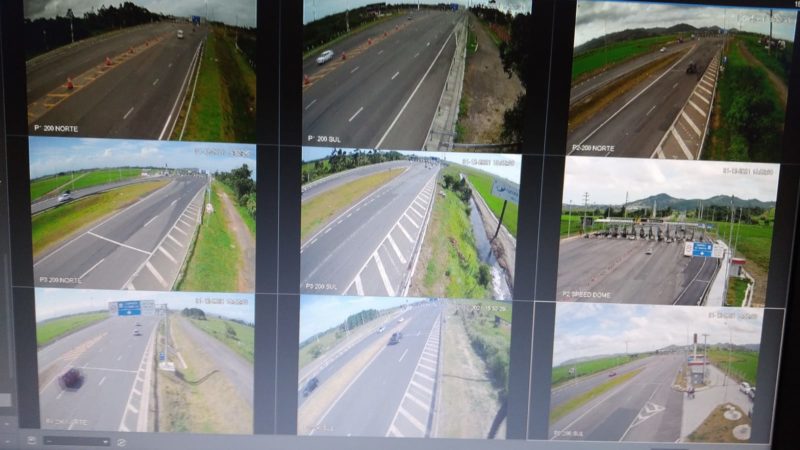 Movimenta&ccedil;&atilde;o durante o feriado de R&eacute;veillon na rodovia – Foto: Divulga&ccedil;&atilde;o/CCR Via Costeira/ND