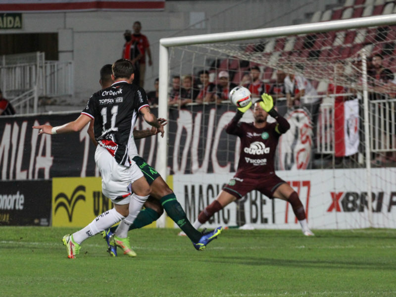 Tricolor virou para cima da Chapecoense, garantiu primeira vit&oacute;ria e saiu da zona de rebaixamento – Foto: Vitor Forcellini/JEC/Divulga&ccedil;&atilde;o/ND