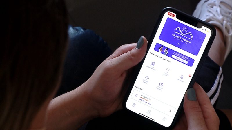 Usu&aacute;rios agora podem usar o celular para fazer recargas com o novo aplicativo Kim+ – Foto: Divulga&ccedil;&atilde;o