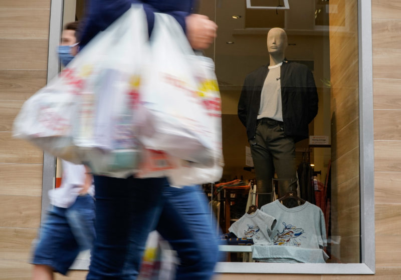 Comércio de rua e shoppings centers de Florianópolis divulgam horário diferenciado de atendimento para o Natal