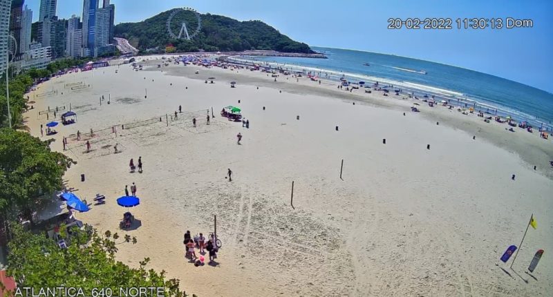 Prefeitura possui câmeras espalhadas pela Praia Central &#8211; Foto: Reprodução/ND