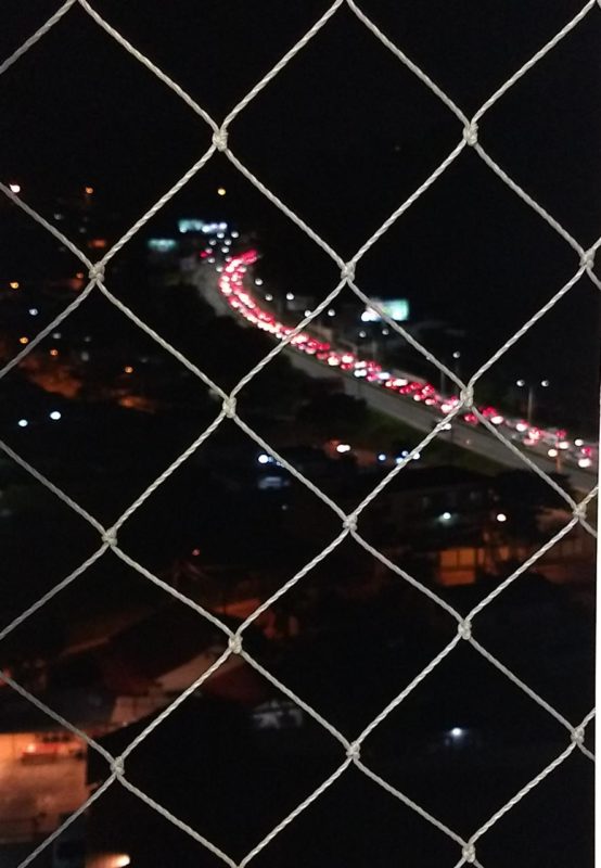 Longa fila se formou entre Itaja&iacute; e Balne&aacute;rio Cambori&uacute; – Foto: Reprodu&ccedil;&atilde;o/Redes Sociais/ND