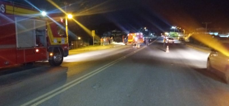 Um homem de 59 anos morreu atropelado na noite deste s&aacute;bado (12) na SC-114; motorista fugiu do local – Foto: CBMSC/ND