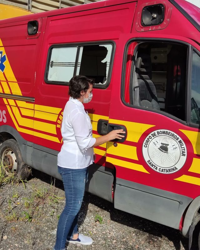 Viaturas est&atilde;o em p&aacute;tio da Passarela Nego Quirido – Foto: Reprodu&ccedil;&atilde;o/Internet