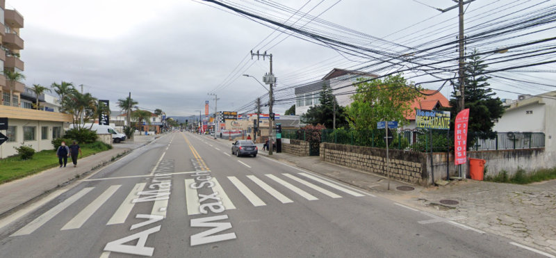 Imagem ilustrativa da Avenida Marinheiro Max Schramm, onde o crime ocorreu – Foto: Google Maps/Reprodu&ccedil;&atilde;o/ND