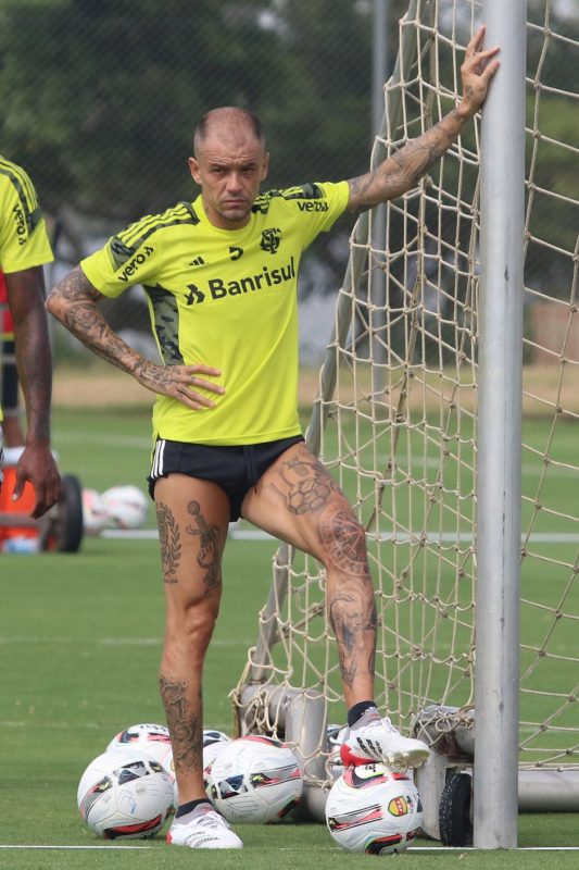 D’Alessandro tem muita hist&oacute;ria no cl&aacute;ssico – Foto: RICARDO DUARTE/ND