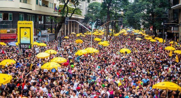 Blocos carnavalescos de rua est&atilde;o vetados por causa do enorme aumento no n&uacute;mero de casos neste ano em S&atilde;o Paulo- Foto: Edson Lopes/Prefeitura de S&atilde;o Paulo/Divulga&ccedil;&atilde;o/ND