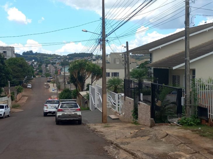 Crime movimentou a PM nesta ter&ccedil;a-feira – Foto: Cesar da Luz/ClicRDC/ND