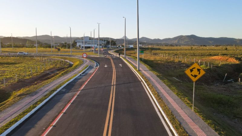 Anel de Contorno na Av. Gaspar Helmuth Wehmuth – Foto: Thiago Phillips