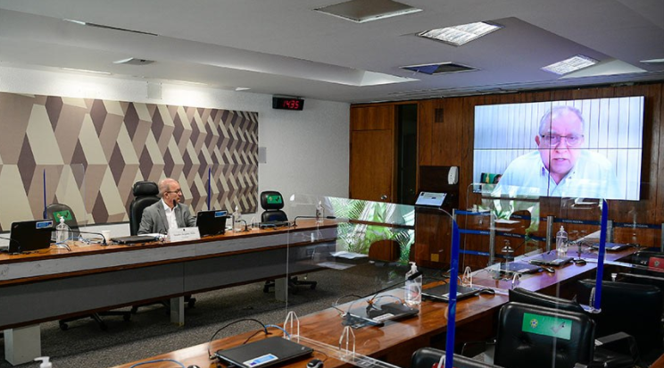 O requerimento foi apresentado pelo senador Izalci Lucas (no tel&atilde;o), relator da CPI – Foto: Pedro Fran&ccedil;a/Ag&ecirc;ncia Senado/Divulga&ccedil;&atilde;o/ND