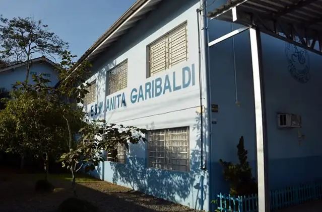 Escola Anita Garibaldi, por exemplo, ter&aacute; atendimento parcial na pr&oacute;xima segunda-feira (07) – Foto: Eraldo Schnaider/Prefeitura de Blumenau