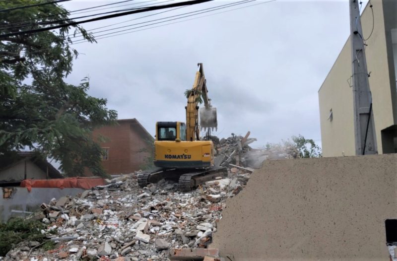 O descarte incorreto da subst&acirc;ncia tamb&eacute;m pode causar impactos ambientais – Foto: PMF/Divulga&ccedil;&atilde;o/ND