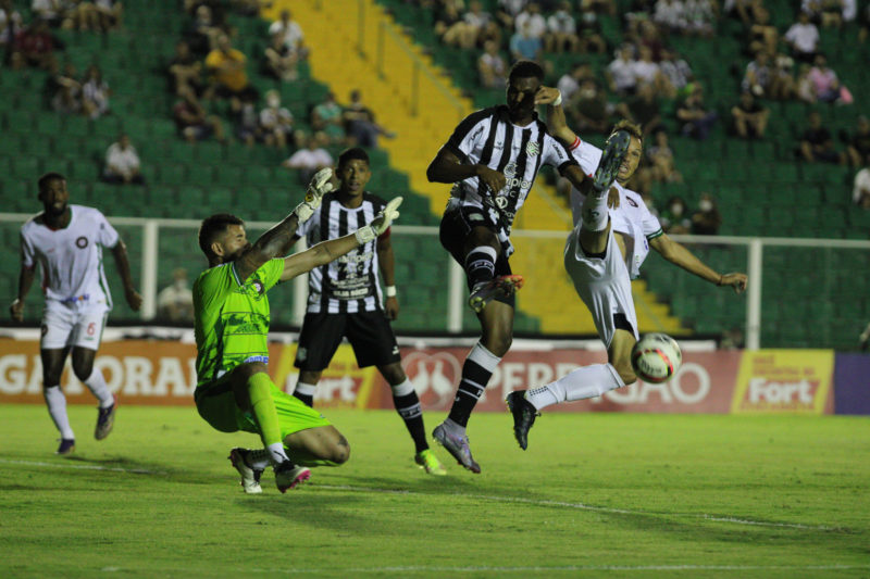 Figueirense e Pr&oacute;spera: mais uma derrota do Furac&atilde;o no Estadual – Foto: Patrick Floriani/FFC/divulga&ccedil;&atilde;o
