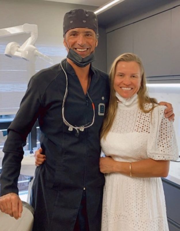 Ivan Borges Jr. e Josi Maldaner: enquanto ele cuida da denti&ccedil;&atilde;o dos humanos, ela trata a sa&uacute;de bucal de animais – Foto: Divulga&ccedil;&atilde;o/ND