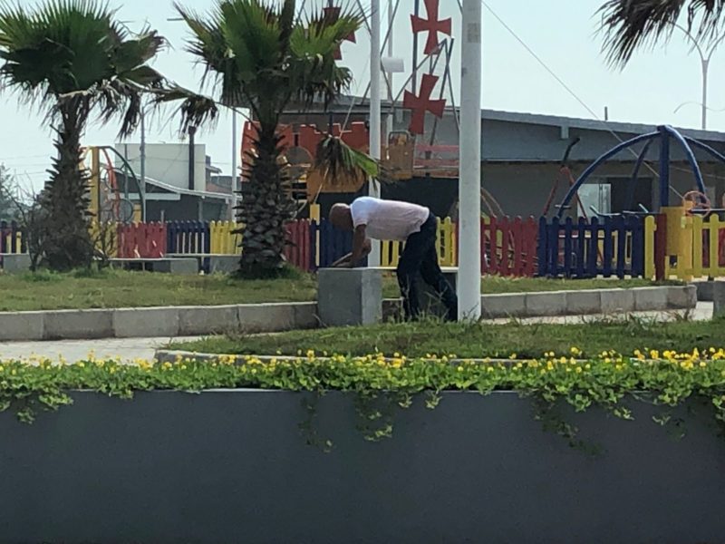 O prefeito estava no local para uma grava&ccedil;&atilde;o com equipe da NDTV Crici&uacute;ma. – Foto: Divulga&ccedil;&atilde;o ND