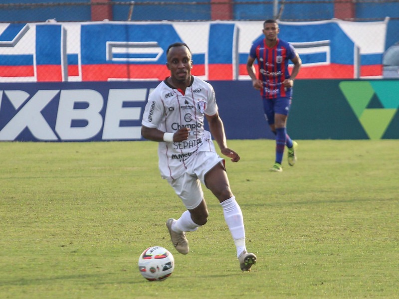 Jo&atilde;ozinho rompeu o tend&atilde;o de Aquiles e est&aacute; fora da temporada – Foto: Vitor Forcellini/JEC/Divulga&ccedil;&atilde;o/ND