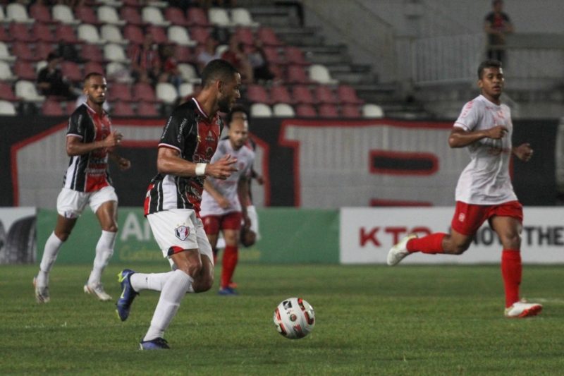 Ainda sem vencer no campeonato, JEC enfrenta a Chapecoense nesta quarta-feira (9) – Foto: Vitor Forcellini/JEC/Divulga&ccedil;&atilde;o/ND