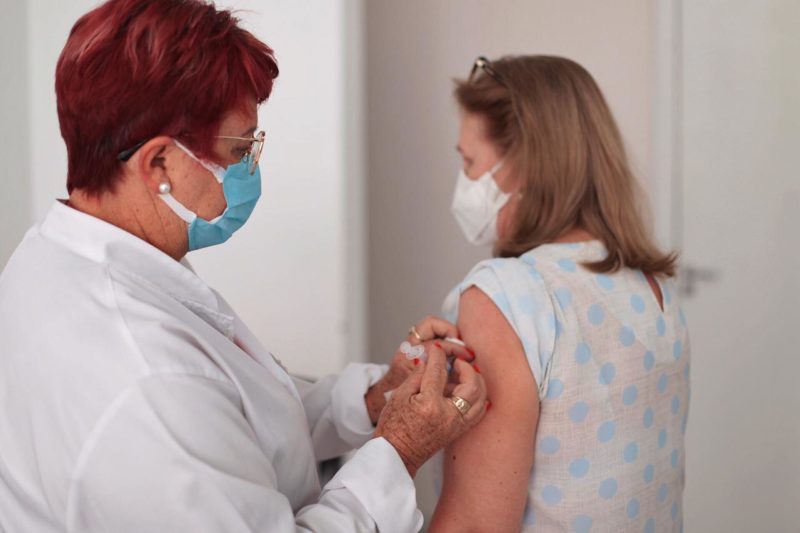 Vacina&ccedil;&atilde;o segue com agendamento aberto em Chapec&oacute;. – Foto: Leandro Schmdt/PMC/Divulga&ccedil;&atilde;o/ND