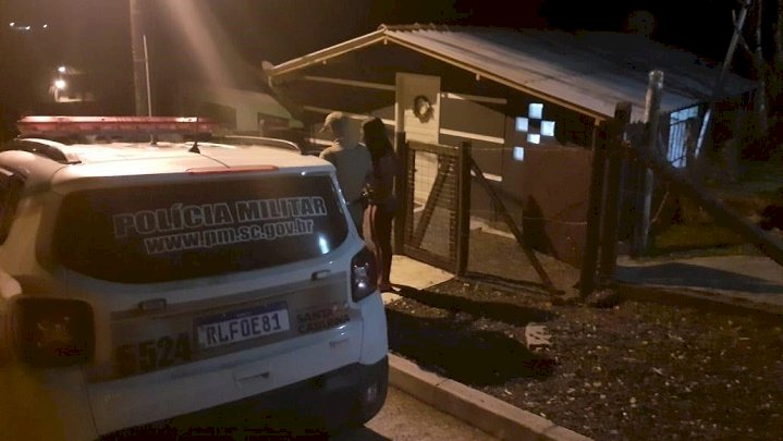 Ap&oacute;s den&uacute;ncia, policiais foram at&eacute; o local – Foto: Pol&iacute;cia Militar/Divulga&ccedil;&atilde;o ND