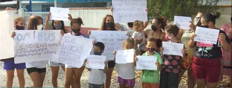 Protesto por transporte – Foto: Reprodu&ccedil;&atilde;o v&iacute;deo NDTV