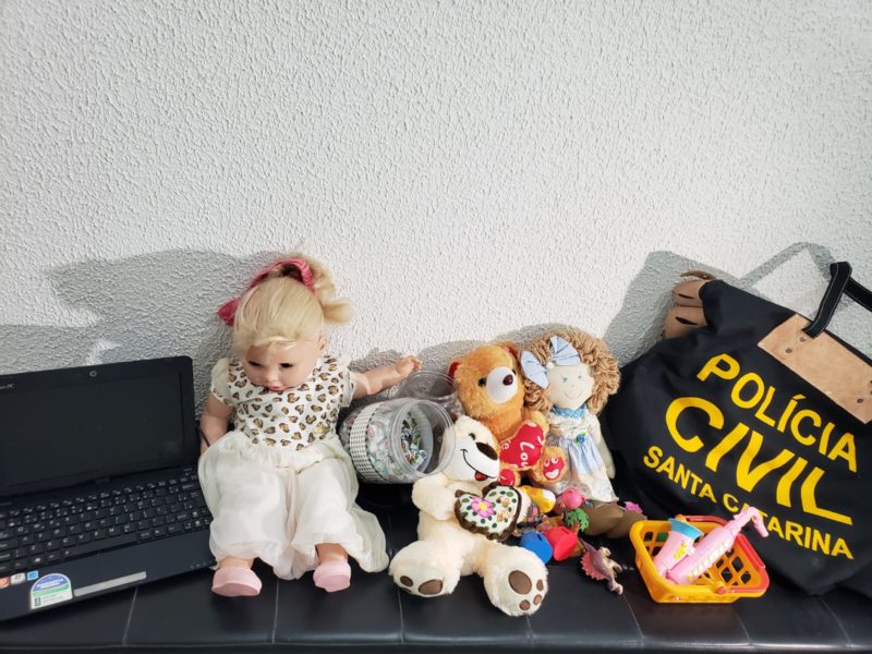 Suspeito de s&eacute;rie de crimes sexuais contra crian&ccedil;as &eacute; preso em Pomerode – Foto: Pol&iacute;cia Civil/Divulga&ccedil;&atilde;o/ND