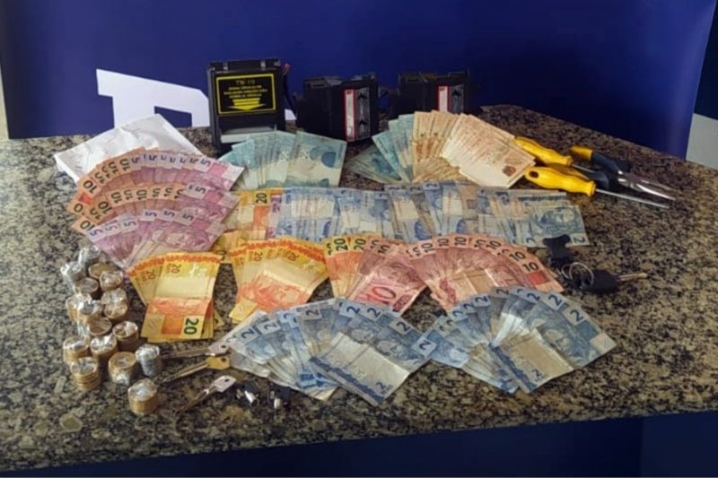 Quatro pessoas foram presas – Foto: PRF/Divulga&ccedil;&atilde;o/ND