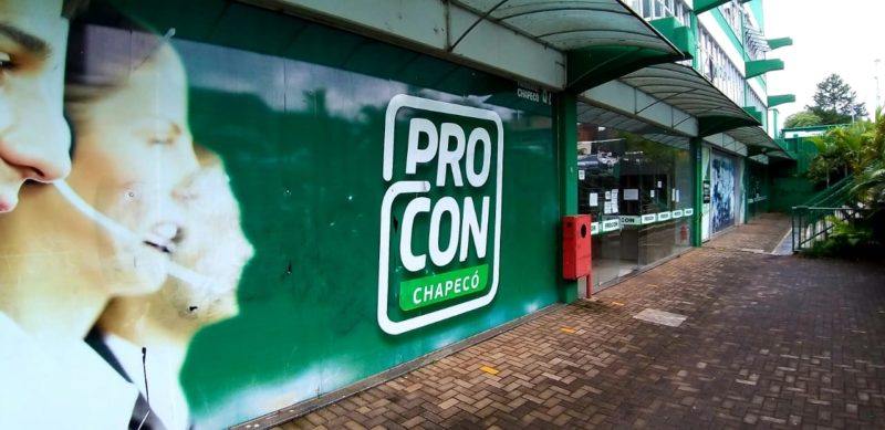 O &oacute;rg&atilde;o de defesa do consumidor tem recebido den&uacute;ncias e reclama&ccedil;&otilde;es diariamente – Foto: Ascom/Prefeitura de Chapec&oacute;/Divulga&ccedil;&atilde;o/ND