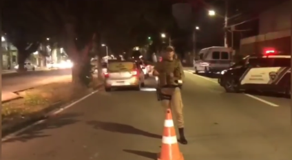 Opera&ccedil;&atilde;o integrada aconteceu no centro de Florian&oacute;polis na noite de Carnaval. – Foto: Reprodu&ccedil;&atilde;o/GMF/Divulga&ccedil;&atilde;o/ND