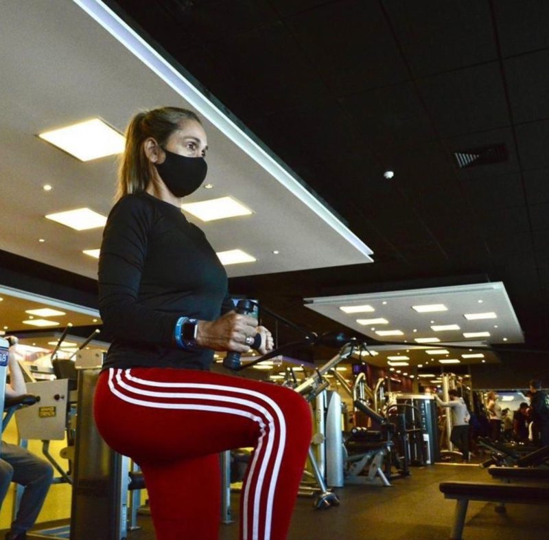 Maria fala sobre os exerc&iacute;cios e s&eacute;ries ideais para fortalecer a musculatura dos gl&uacute;teos – Foto: Reprodu&ccedil;&atilde;o internet / arquivo pessoal