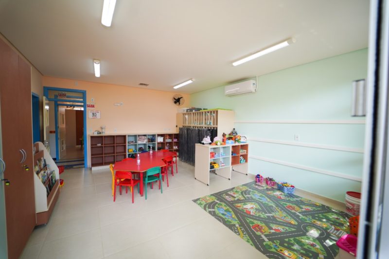 Salas foram ampliadas e todas possuem ar-condicionado – Foto: Diorgenes Pandini/Especial para o ND