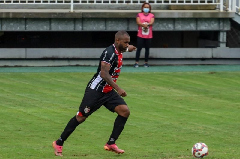 Desde agosto no clube, Tadeu marcou apenas tr&ecirc;s gols – Foto: Vitor Forcellini/JEC/ND/Divulga&ccedil;&atilde;o