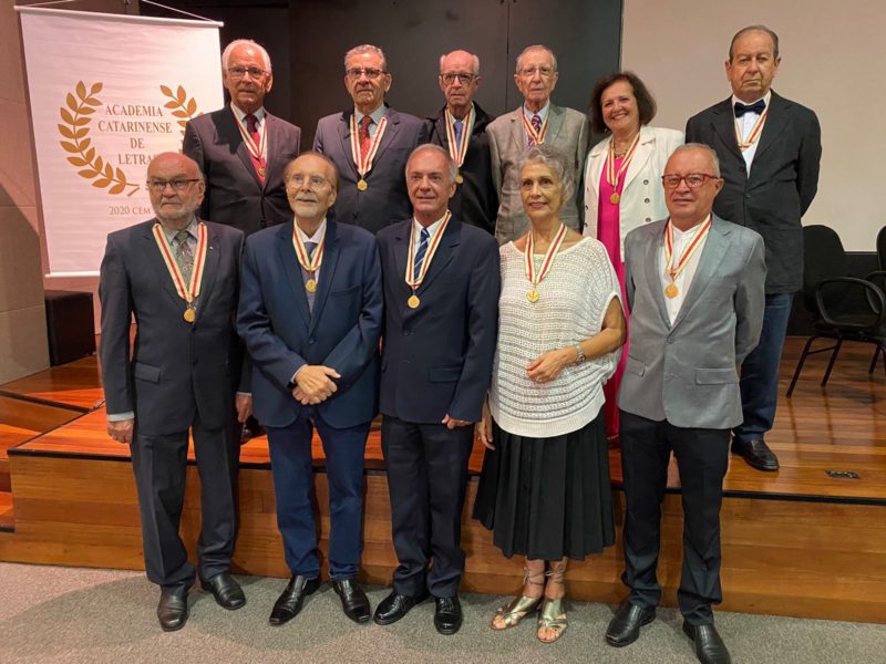 Acad&ecirc;micos da Academia Catarinense de Letras – Foto: Divulga&ccedil;&atilde;o/ND