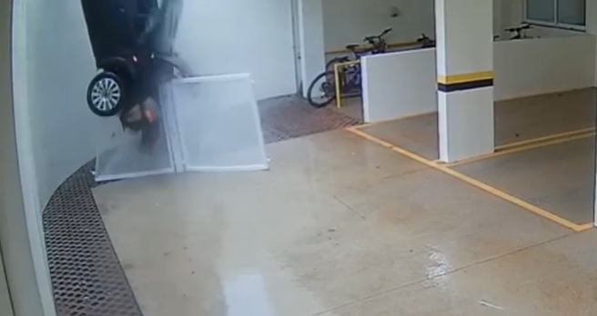 Queda ocorreu na tarde desta quarta-feira (30). – Foto: Cristian L&ouml;sch/Portal Peperi/ND