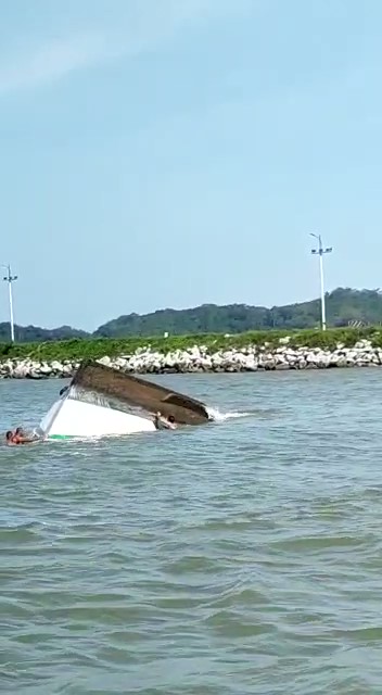 Pescadores foram resgatados – Foto: Reprodu&ccedil;&atilde;o/Internet