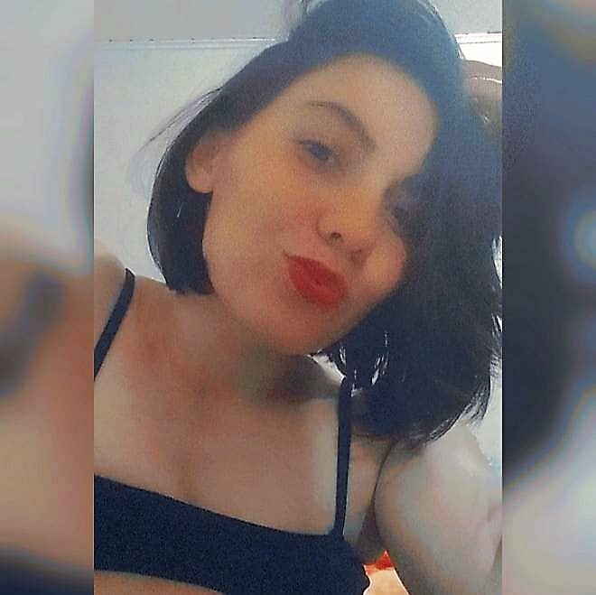 A v&iacute;tima foi identificada por familiares. – Foto: Xaxim, Fernanda, jovem, choque el&eacute;trico, avi&aacute;rio